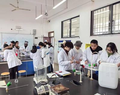 我院成功舉辦農(nóng)產(chǎn)品食品檢驗(yàn)員(高級(jí)工)職業(yè)技能等級(jí)證書培訓(xùn)及鑒定